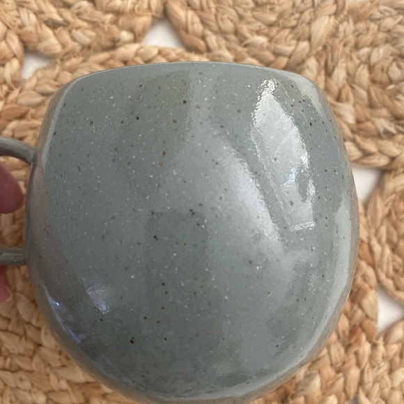 Garnet Hill Coffee Tea Mug Made of Stoneware Pottery Holds 16+ Ounces (Two Mugs) - Picture 8 of 10